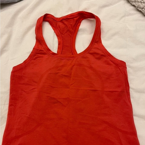 Women's Lululemon Red Racerback Tank Top - Picture 2 of 3